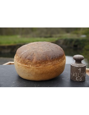 Pain blanc cuit en platine